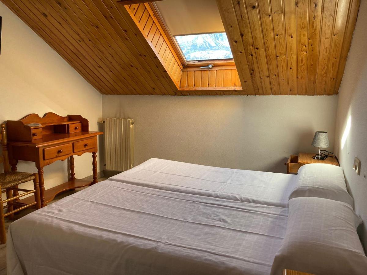 Hotel Mariana Tramacastilla de Tena Dış mekan fotoğraf