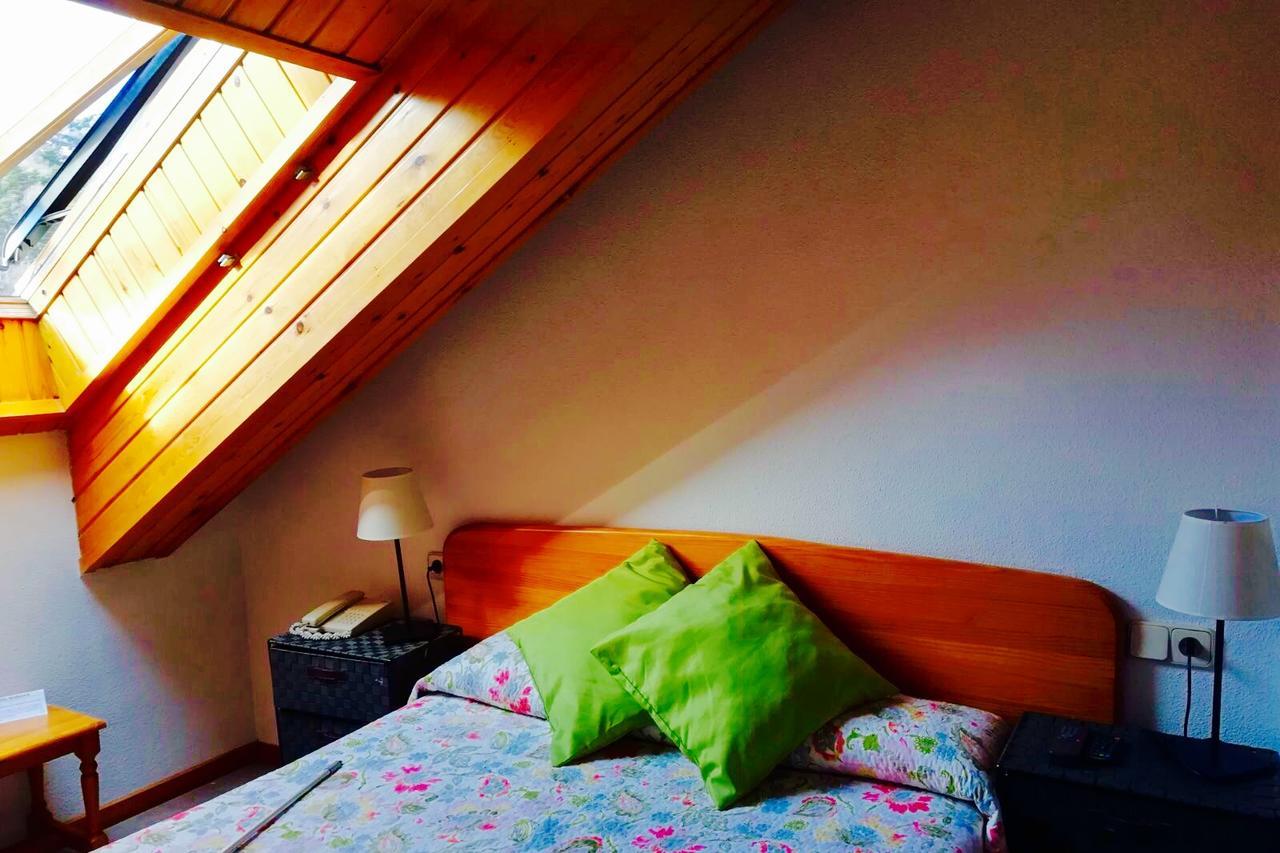 Hotel Mariana Tramacastilla de Tena Dış mekan fotoğraf